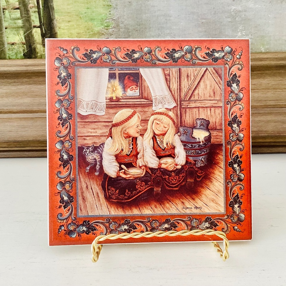 Norwegian Suzanne Toftey Rommegrot Girls Folk Art Tile wall decor trivet cork 6”